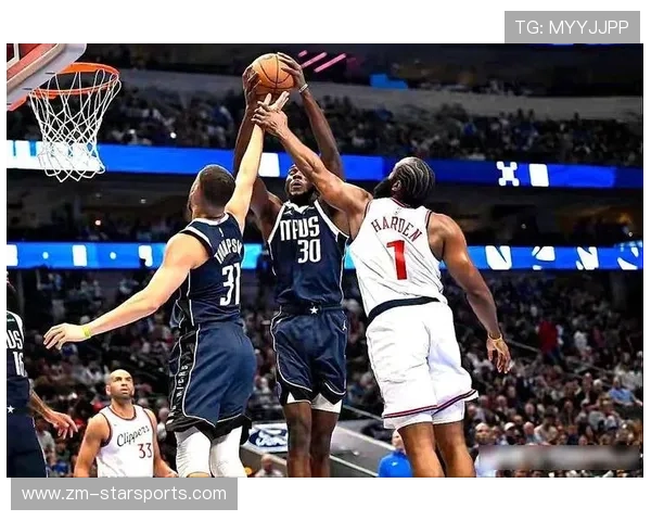 哈登双加时大三双：光辉时刻再写篮球传奇